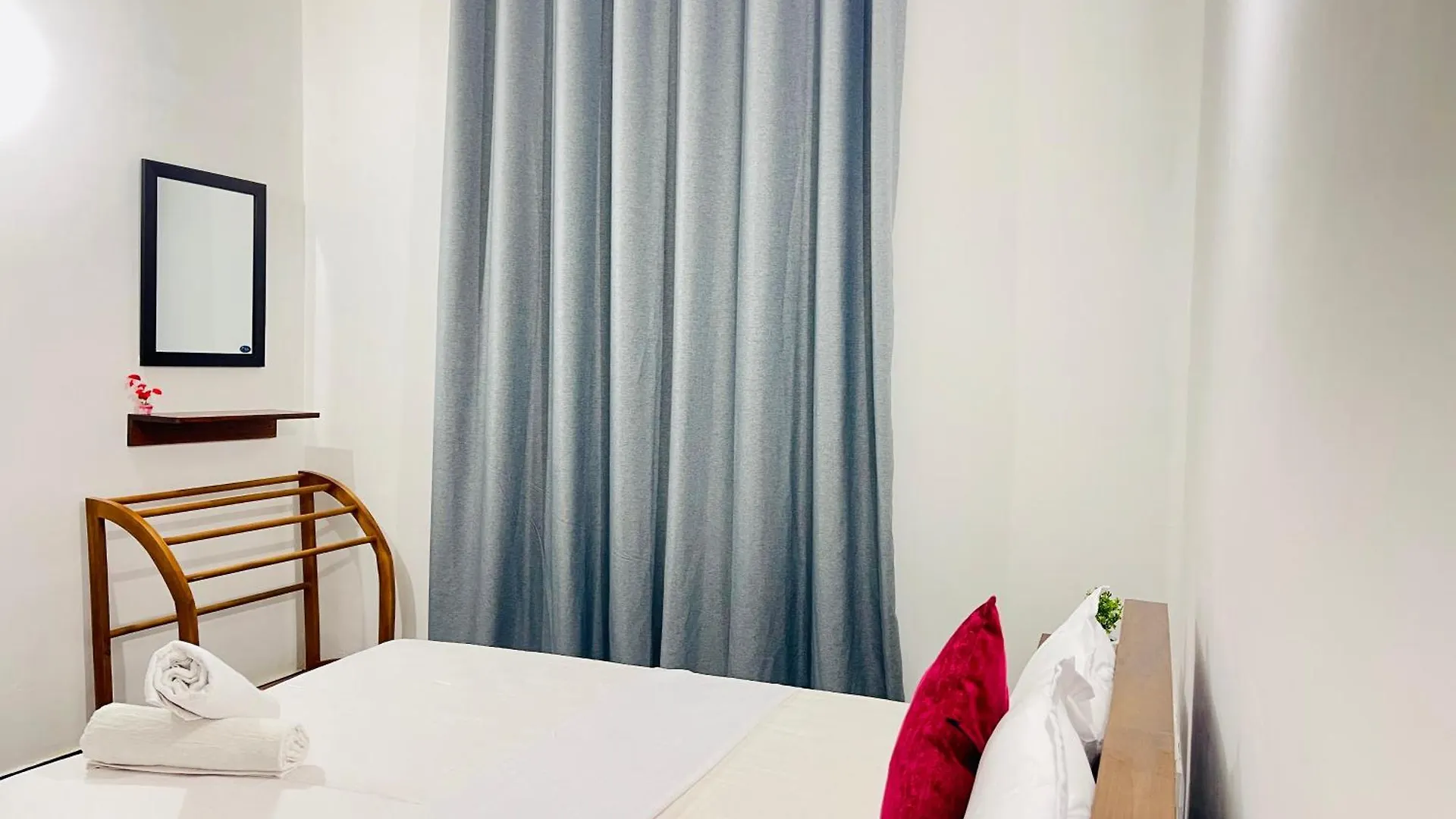 Dreamy Heaven Negombo Hotel